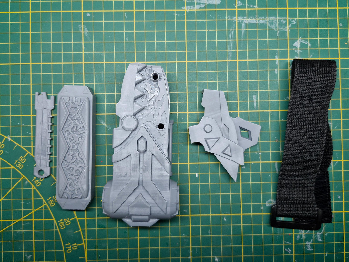 3D Printed & Painted Power Rangers Dino Thunder - Brachio Morpher / Abaranger - Dino Commander | Display Prop