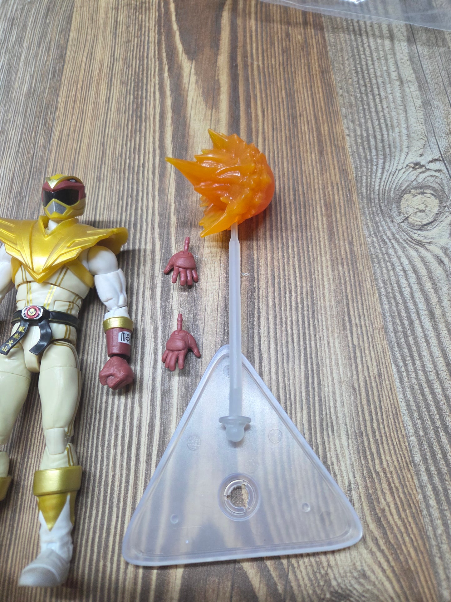 Power Rangers Lighting Collection - Street Fighter Ryu Ranger Crossover