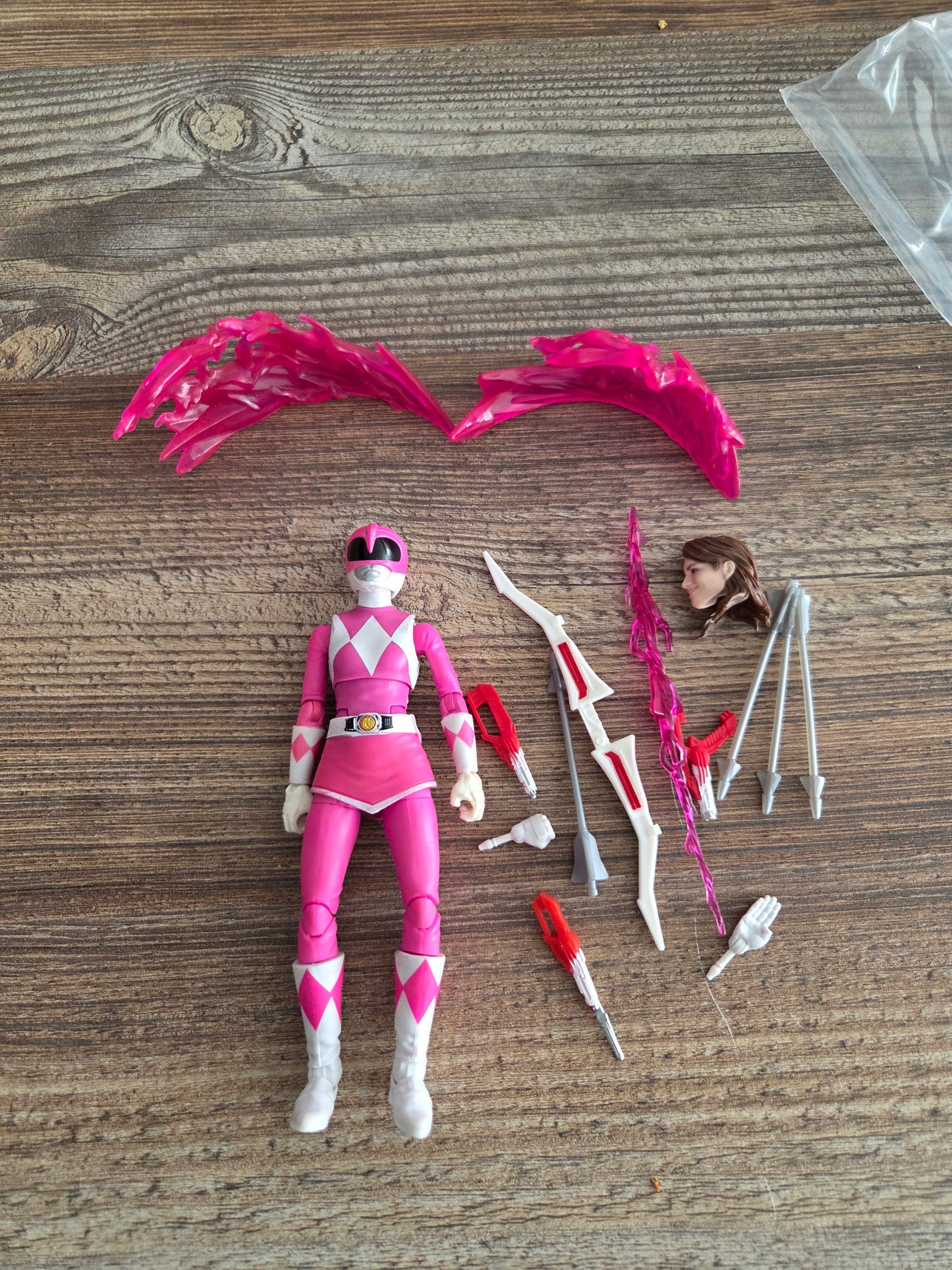 Power Rangers Lighting Collection - Mighty Morphin Pink Ranger