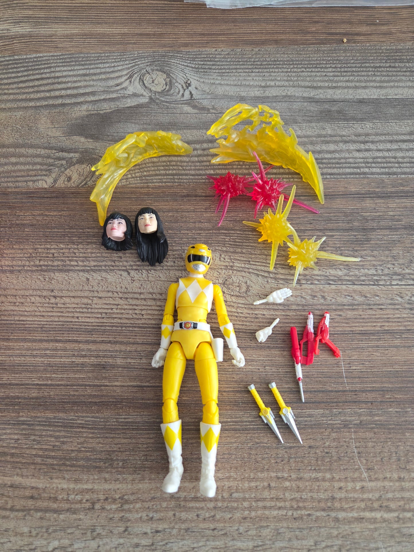 Power Rangers Lighting Collection - Mighty Morphin Yellow Ranger