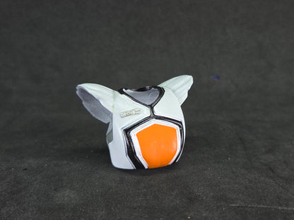 Power Rangers S.P.D. | Lightning Collection - Kat Ranger Helmet | 1/12 Scale Accesories