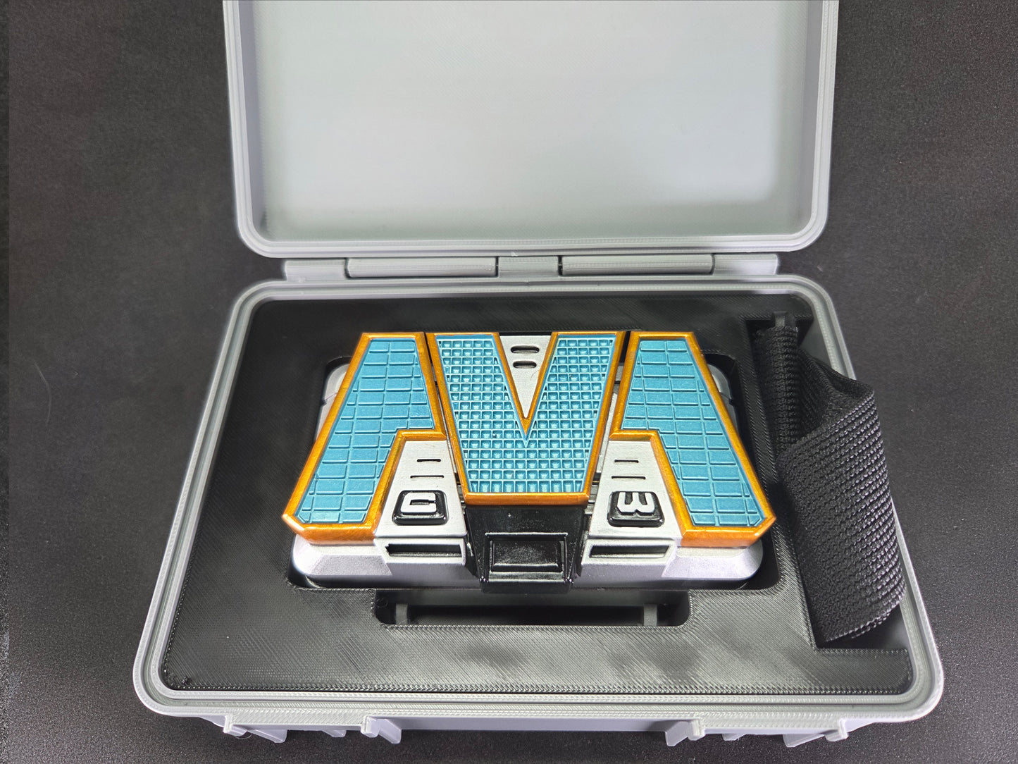 3D Printed & Painted Power Rangers Lightspeed Rescue Titanium Morpher with Case | Display Prop