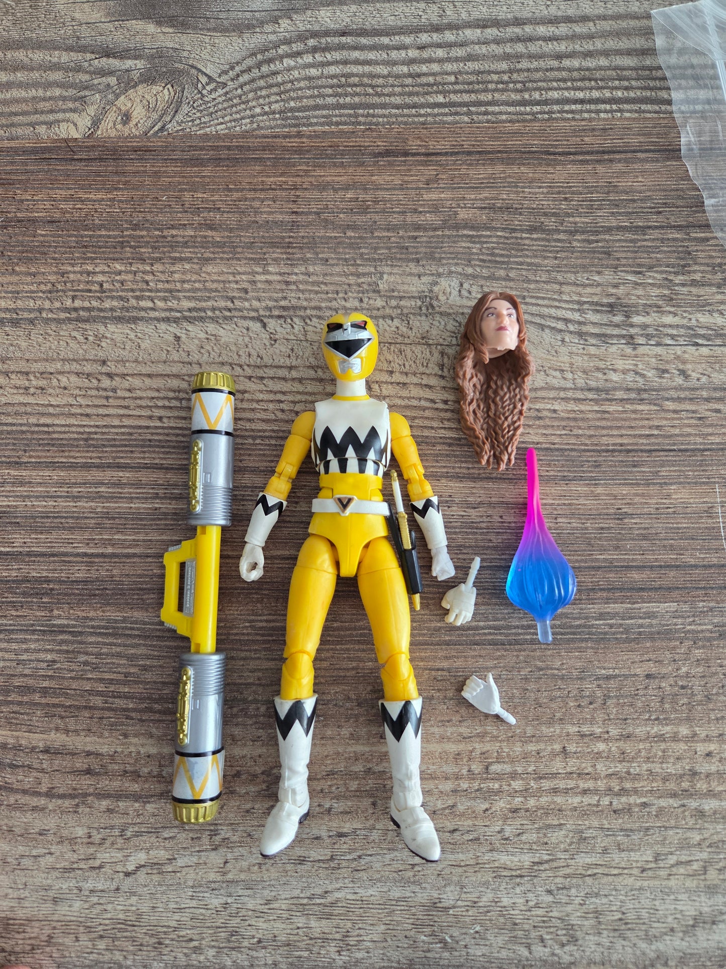 Power Rangers Lighting Collection - Lost Galaxy Yellow Ranger