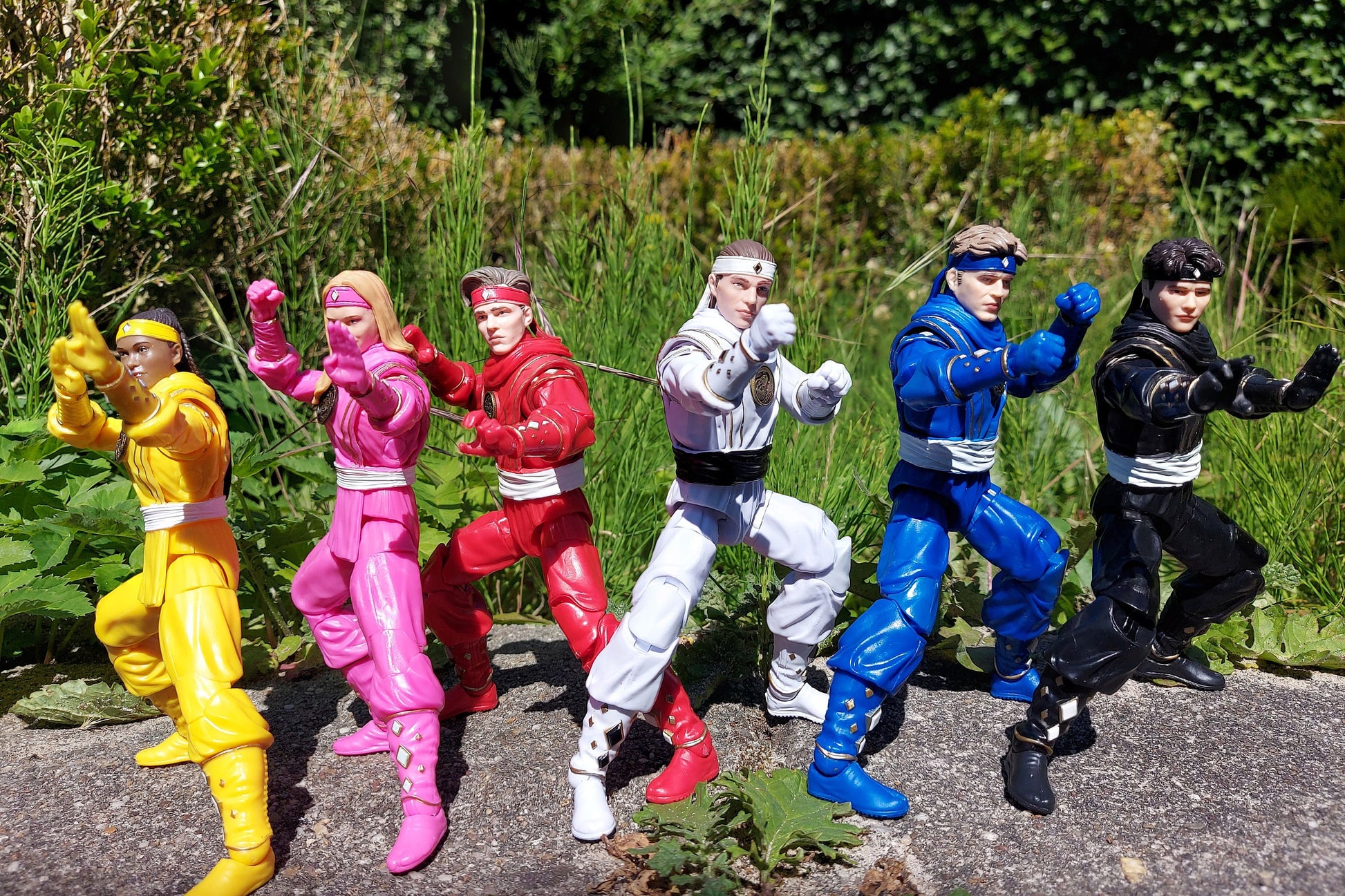 Mighty Morphin Power Rangers - Lightning Collection Accessories | Ninjetti Emblem / Coin 6"