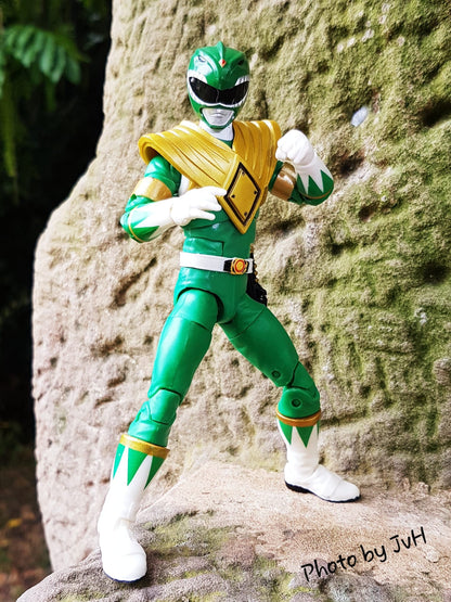 Mighty Morphin Power Rangers - Lightning Collection Green Ranger Painted Helmet Replacement