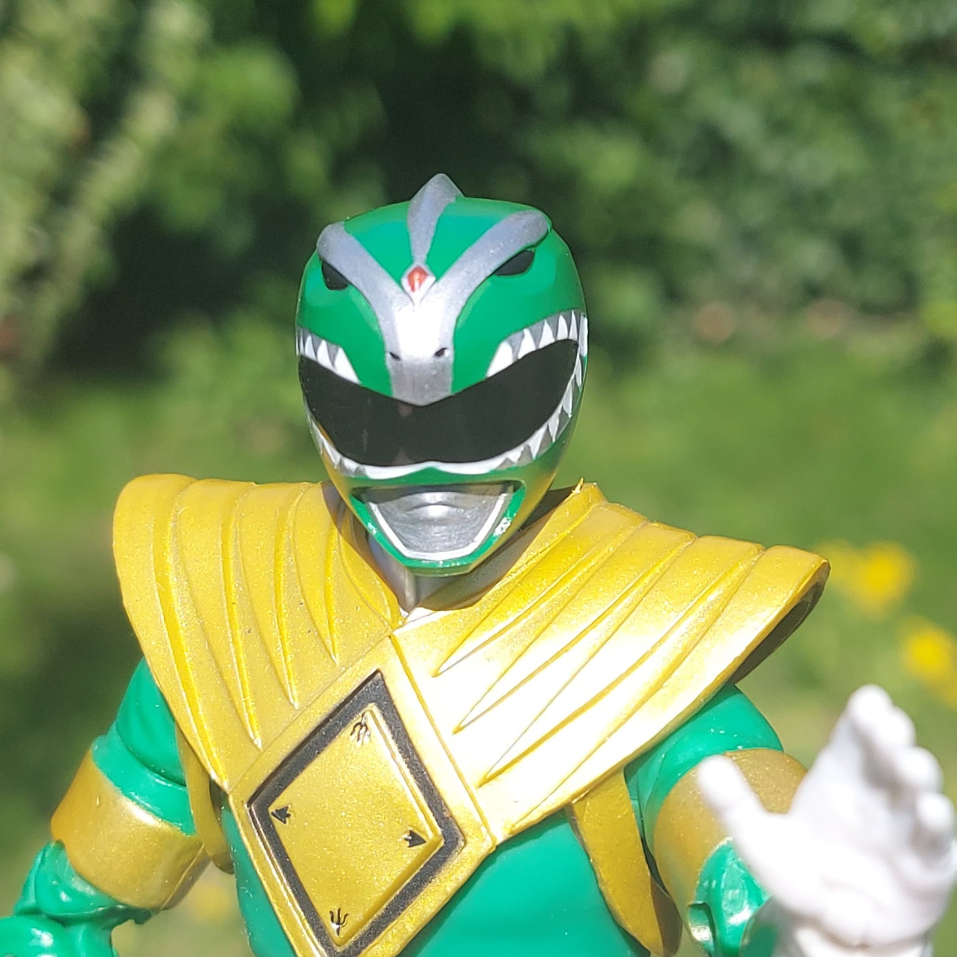 Mighty Morphin Power Rangers - Lightning Collection Green Ranger Painted Helmet Replacement