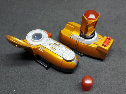 3D Printed & Painted Power Rangers Zeo - Gold Zeonizer / Ohranger - Gold Power Brace | Display Prop
