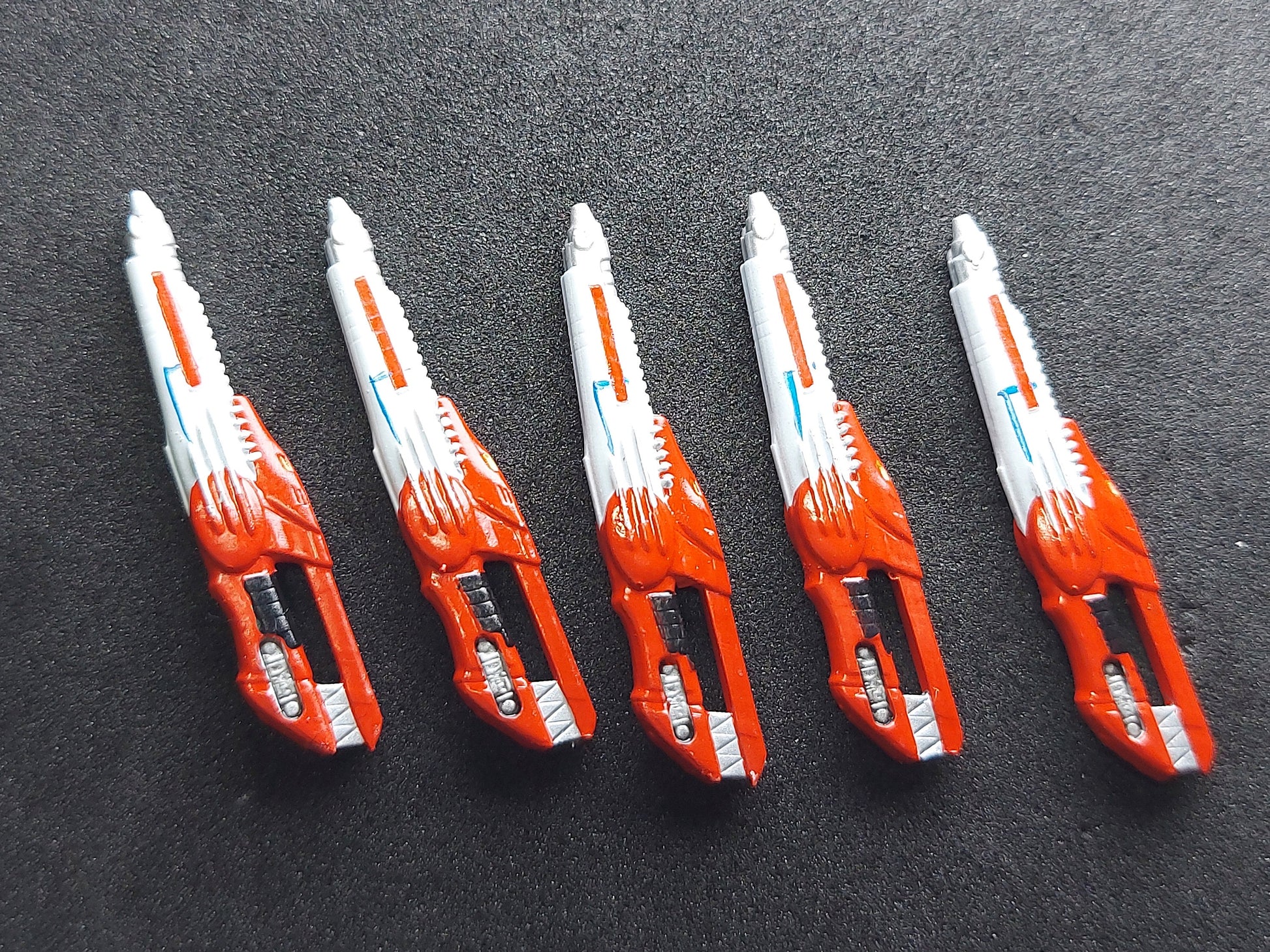 Mighty Morphin Power Rangers - Holsterd Blade Blaster - Lightning Collection Accessories