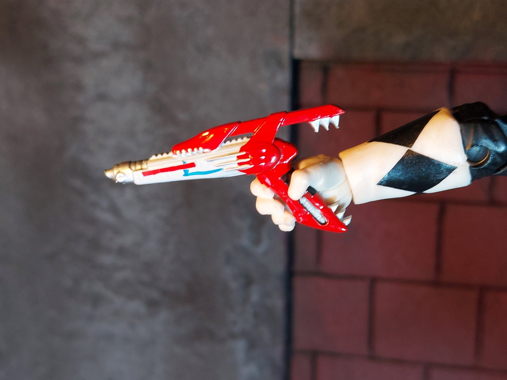 Mighty Morphin Power Rangers - Blade Blaster - Gun Mode - Lightning Collection Accessories