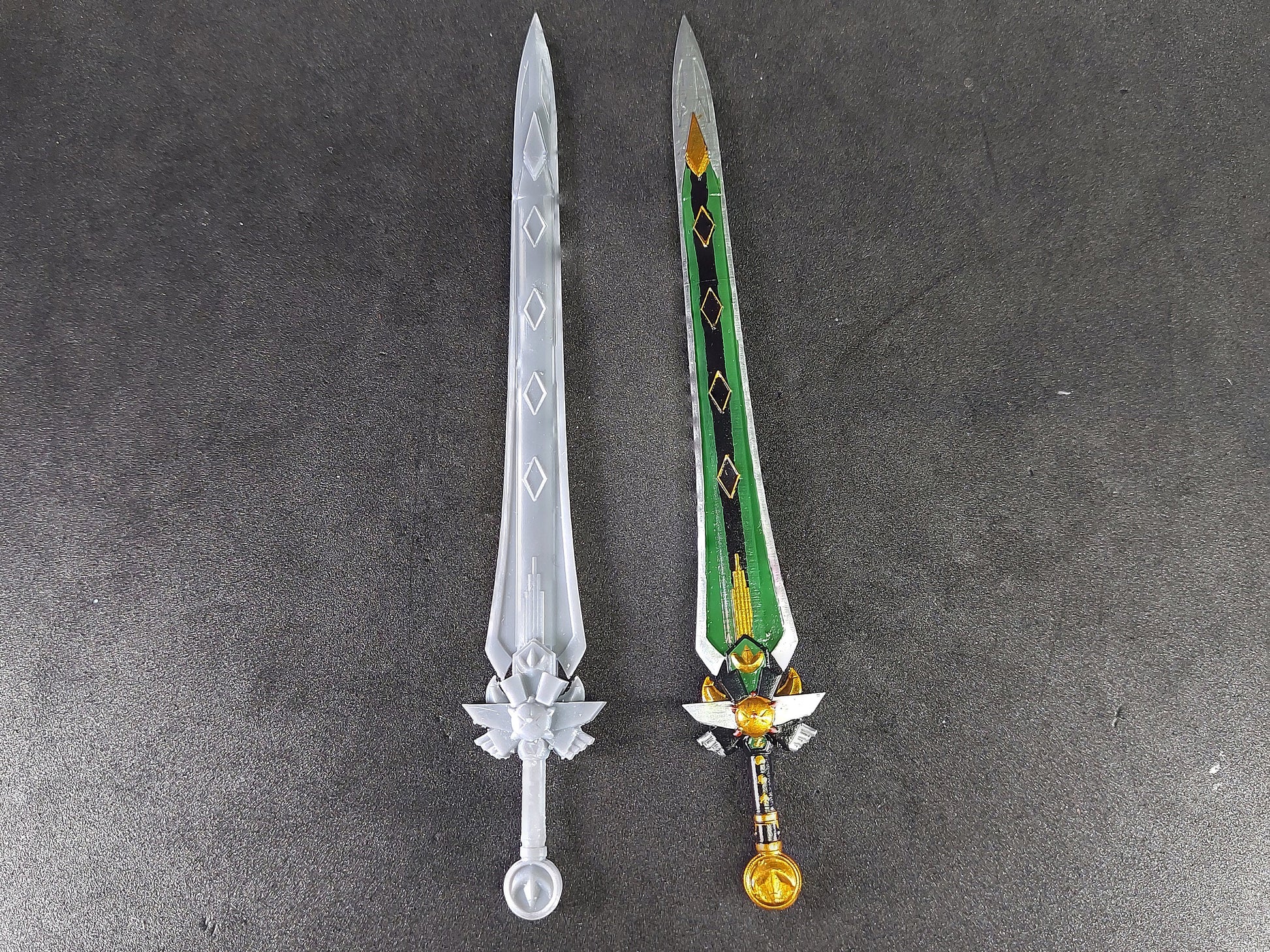 Mighty Morphin Power Rangers - Dragon Sword - Lightning Collection Accessoires | Made by KBM_Props