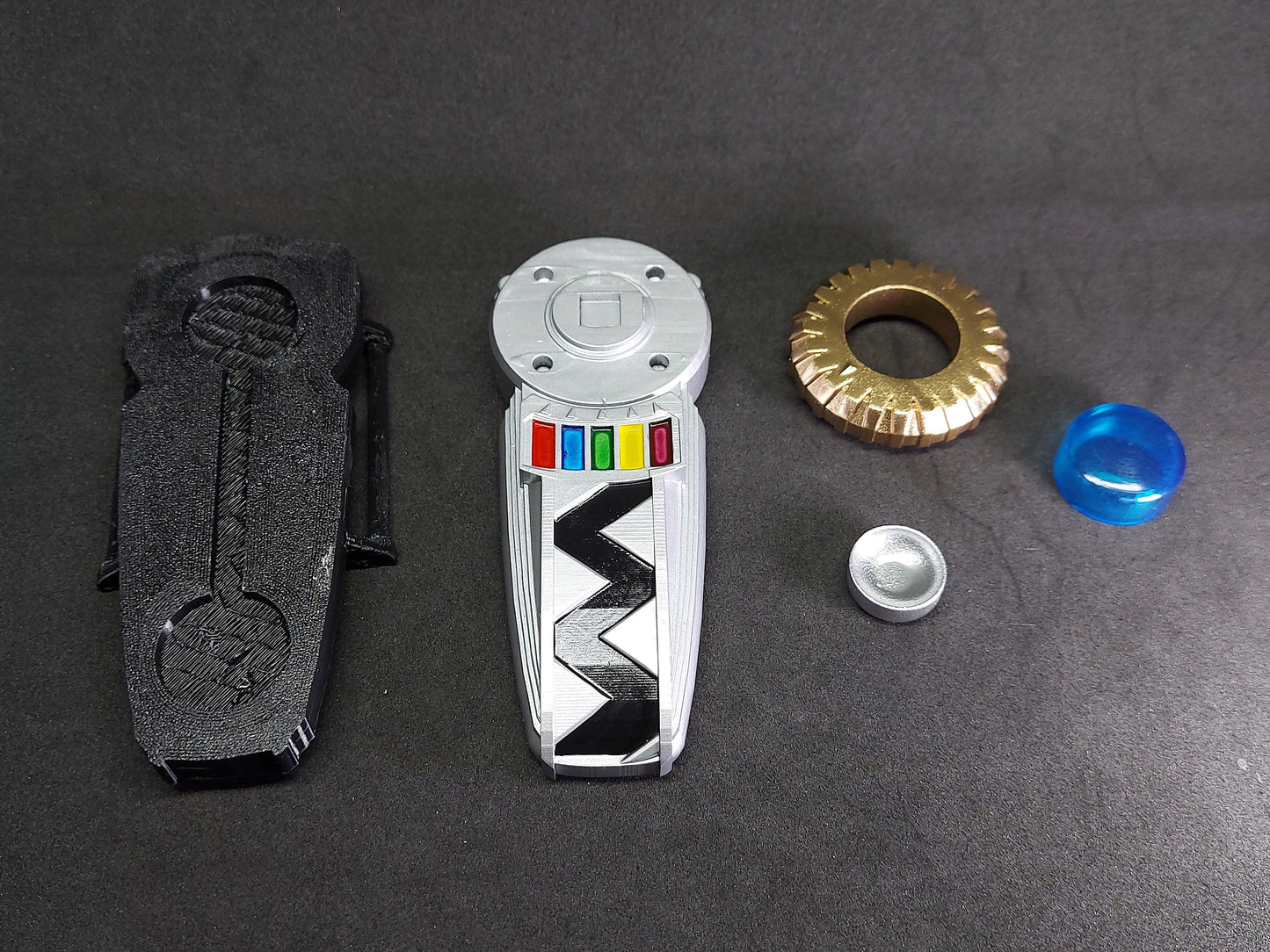 3D Printed & Painted Power Rangers Transmorpher / Gingaman Ginga Braces | Display Prop