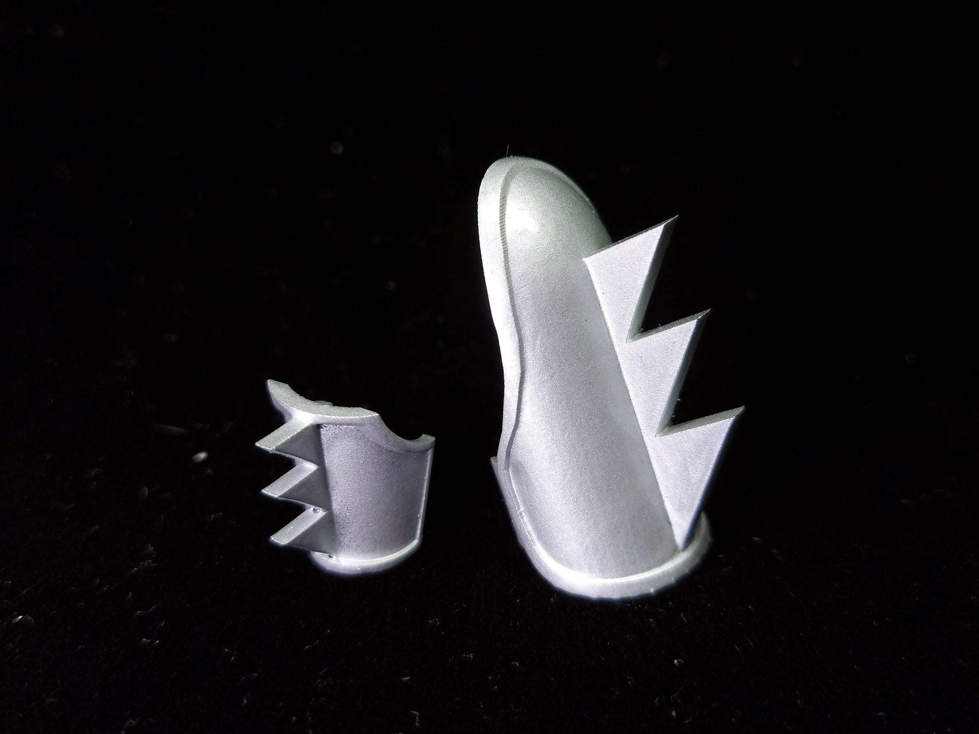 Power Rangers Dino Charge Armour | Lightning Collection Accessories