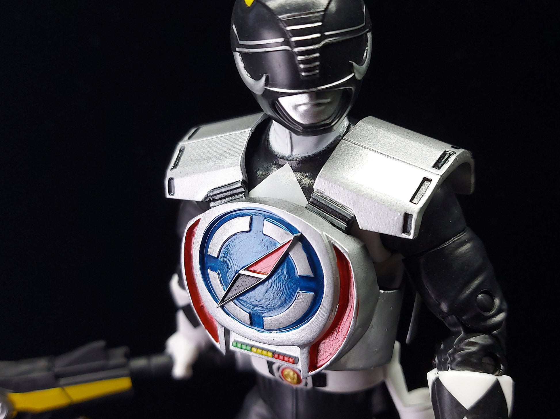 Mighty Morphin Power Rangers - Defender Vest Upgradekit | Lightning Collection