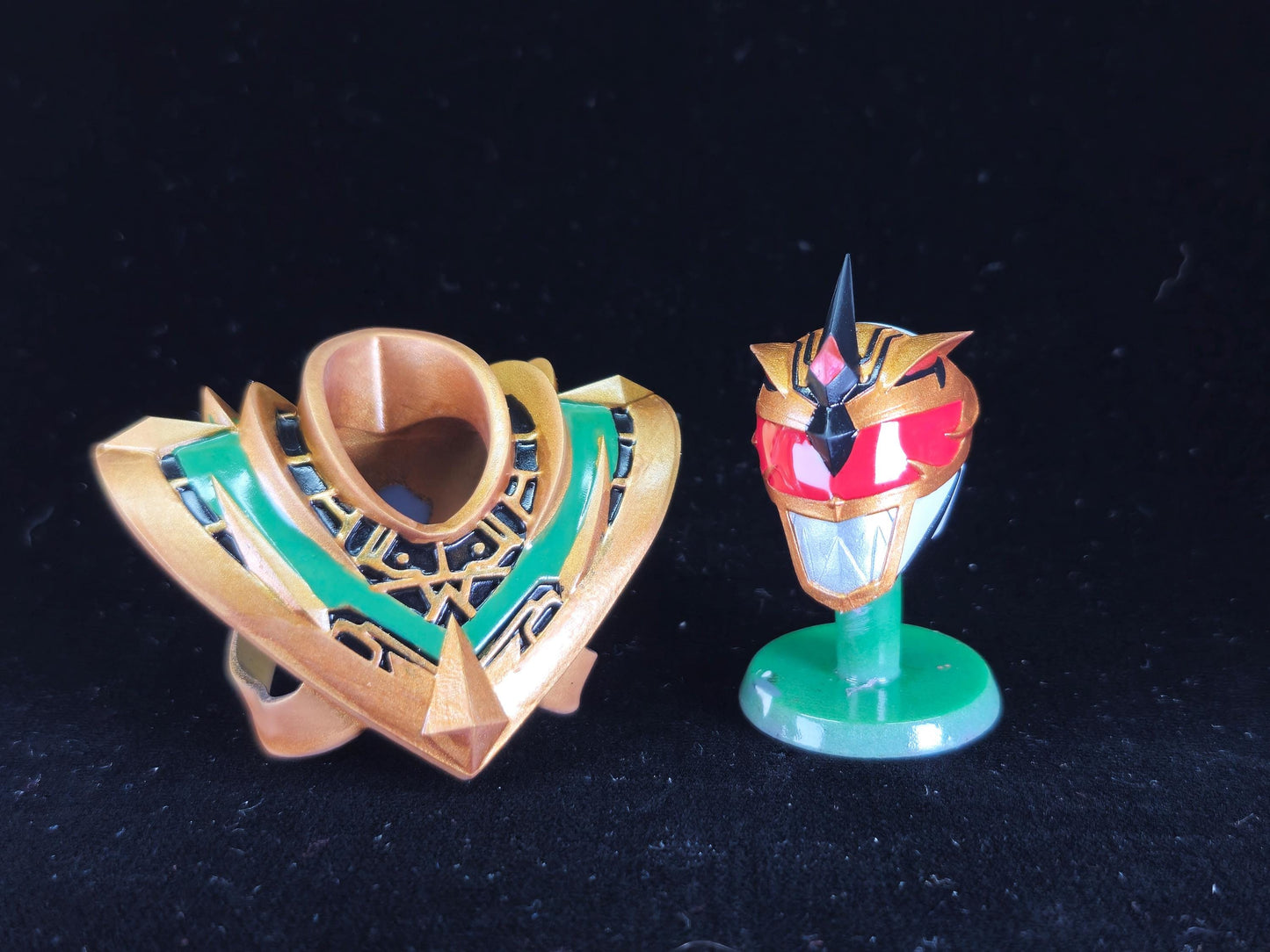 Lord Drakkon Evo 2 Helmet and Shield | Lightning Collection 1:12 Accesory | 3D Printed