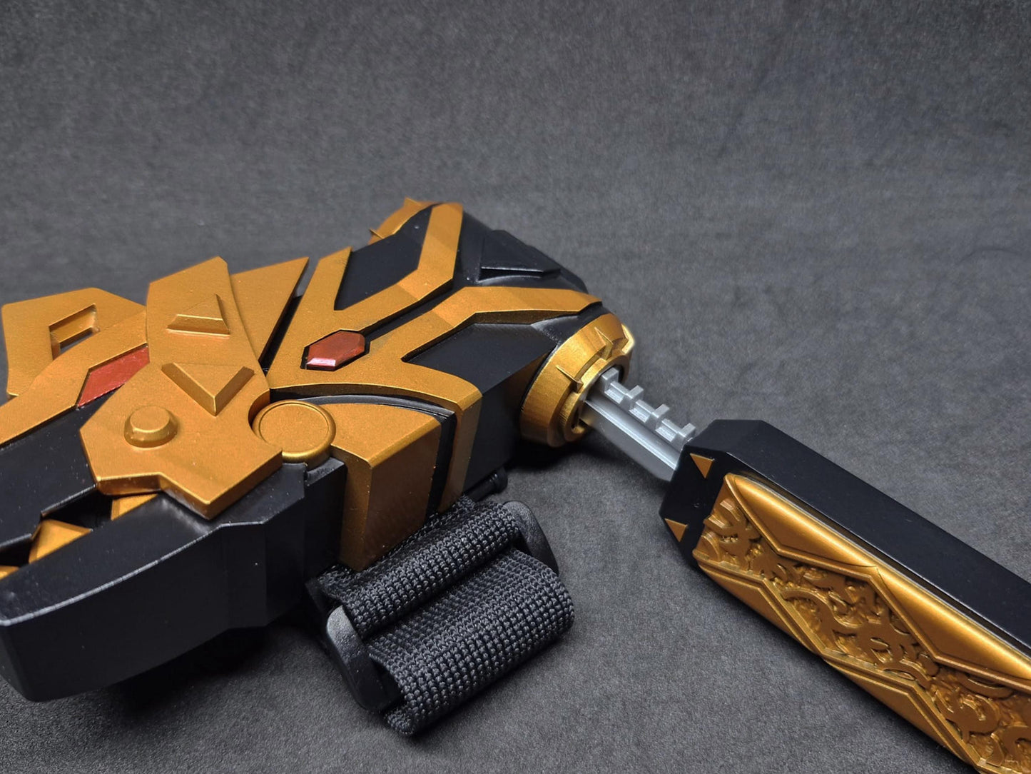3D Printed & Painted Power Rangers Dino Thunder - Brachio Morpher / Abaranger - Dino Commander | Display Prop
