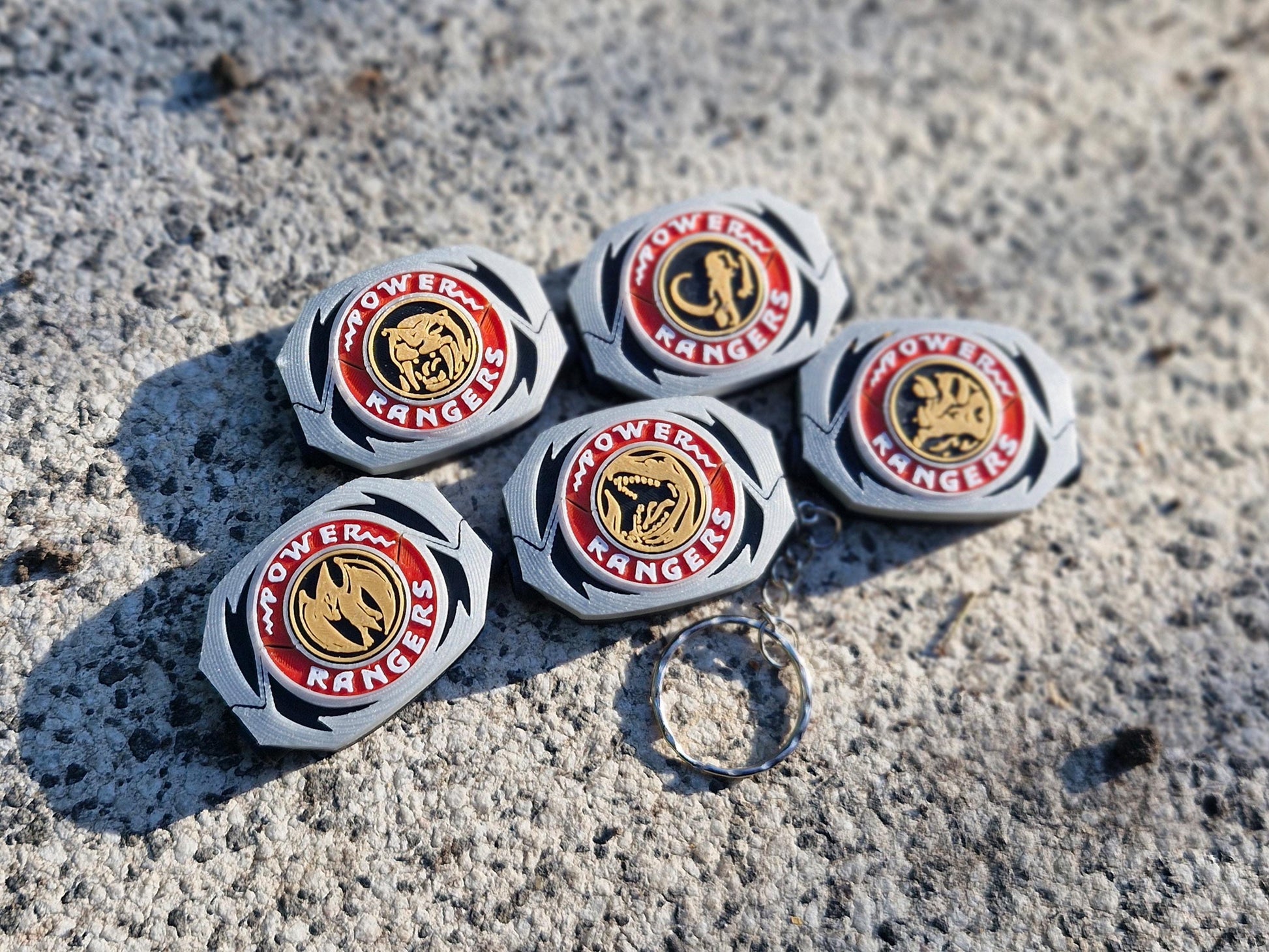 Mighty Morphin Power Rangers / Zyuranger Morpher / Dinobuckler Keychain.