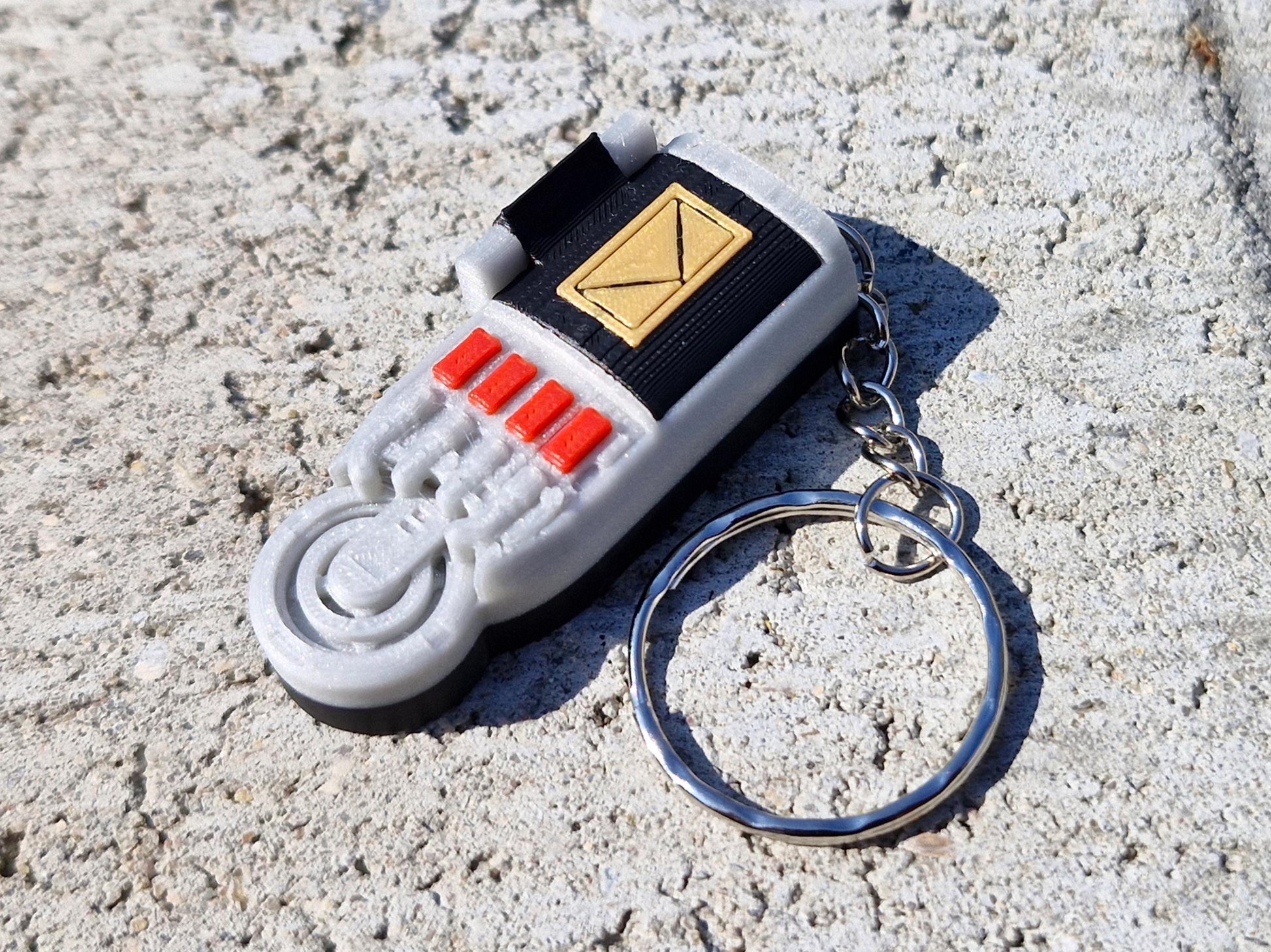 Power Rangers In Space | Denji Sentai Megaranger - Astro Morpher | Degitaizer Keychain