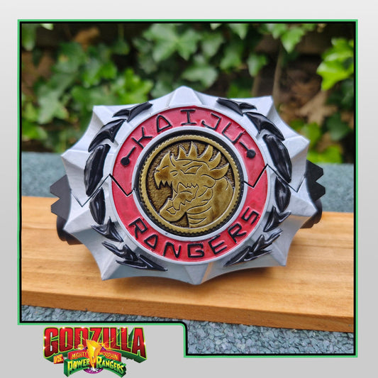 BOOM! Comics Gozilla VS Power Rangers Silver Kaiju Morpher | Coin Included | For Display Only