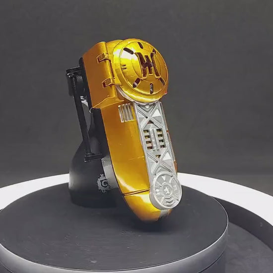 3D Printed & Painted Power Rangers Zeo - Gold Zeonizer / Ohranger - Gold Power Brace | Display Prop